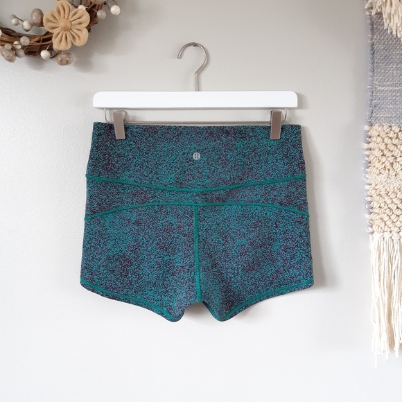 lululemon athletica | Shorts | Rare 